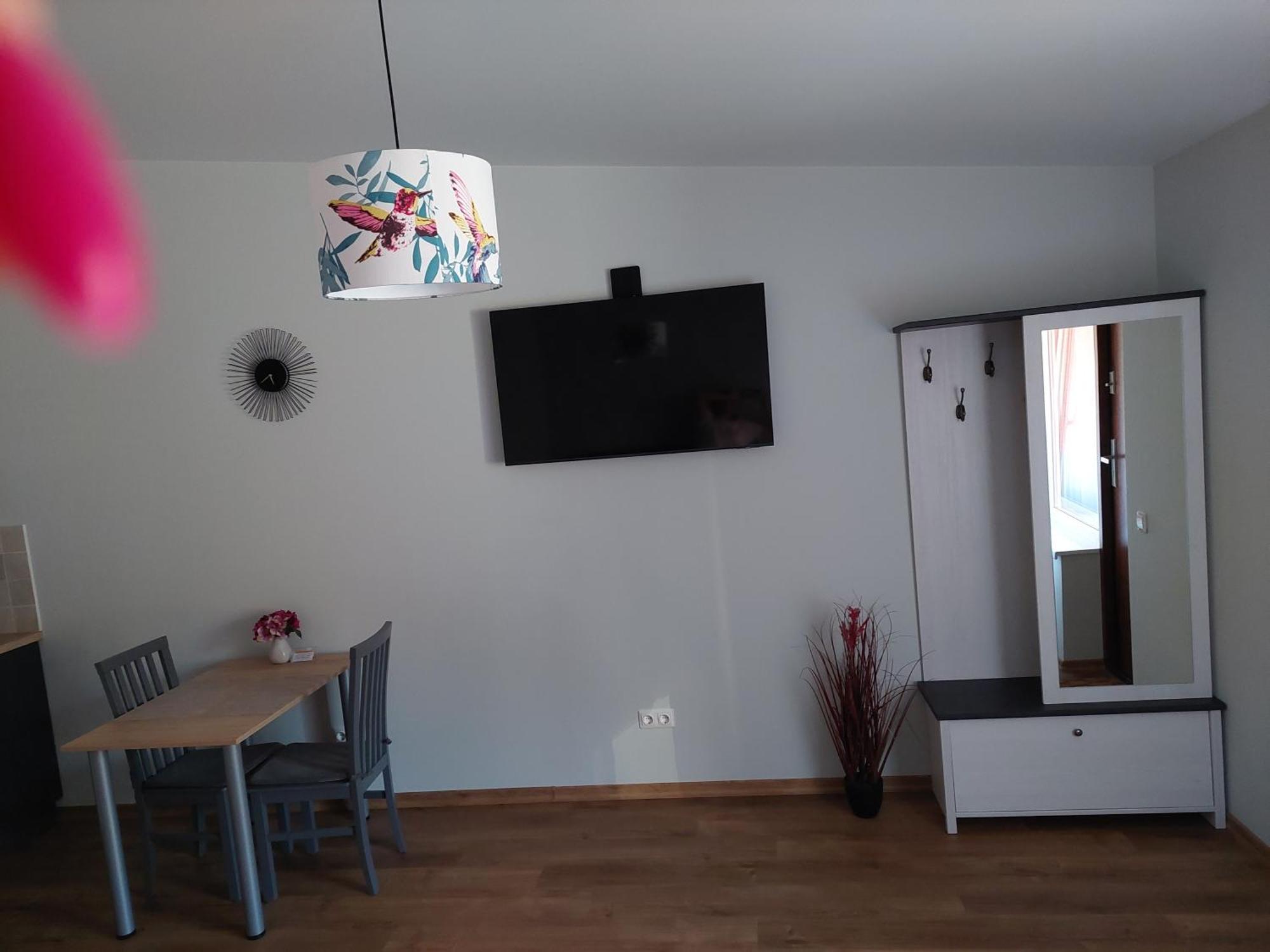 Lapiu Ola Apartment อูเตนา ภายนอก รูปภาพ