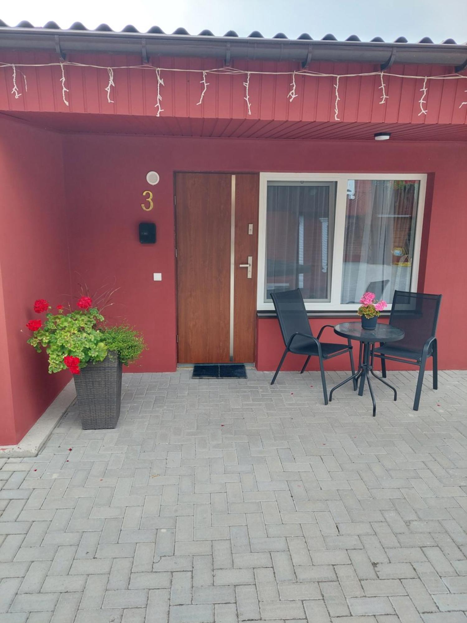 Lapiu Ola Apartment อูเตนา ภายนอก รูปภาพ